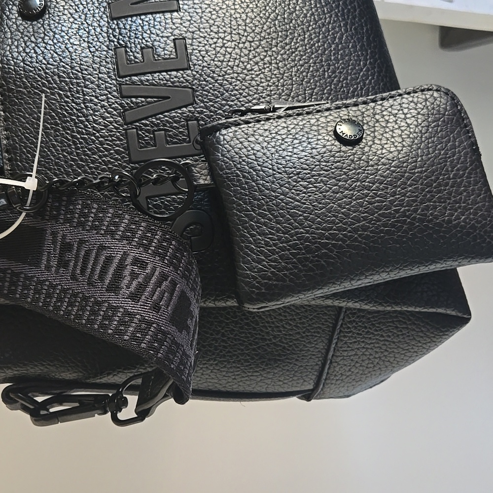 Steve Madden BShiloh  Black/Black Tote with Mini Pouch - Picture 2 of 13